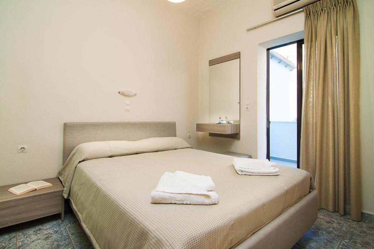 Skinos Apartments Plakias Zimmer foto